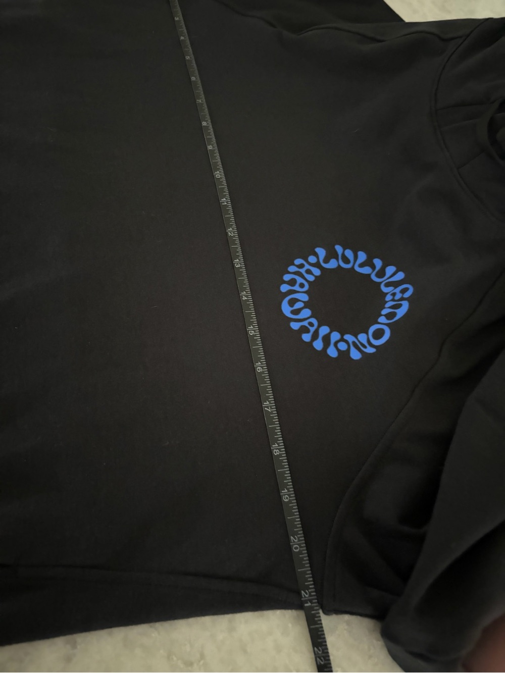 Lululemon Hawaii Hibiscus Hoodie Sweatshirt - Black / Size M - Picture 6 of 9